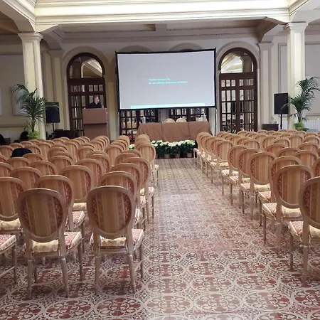 Grand Royal فياريجيو