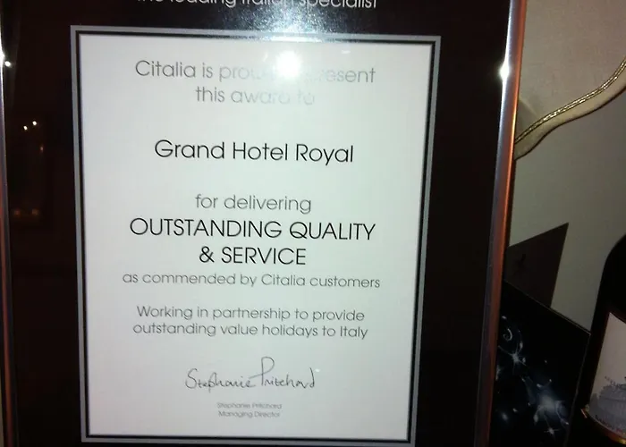 酒店 Grand Royal