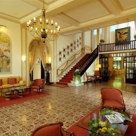 Grand Royal